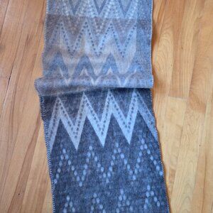 BLEU FORÊT French brand Soft and warm scarf